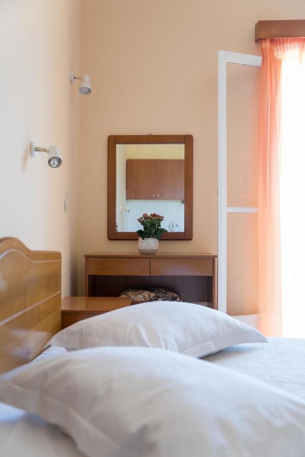 Ammousa Hotel Apartments Ликсури Екстериор снимка