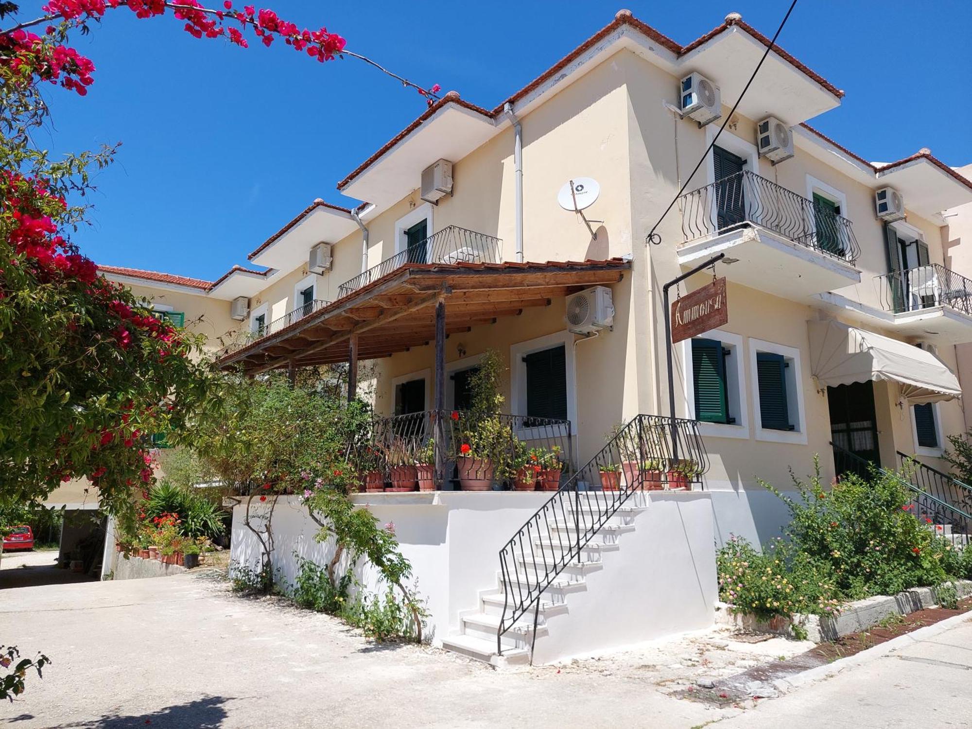 Ammousa Hotel Apartments Ликсури Екстериор снимка