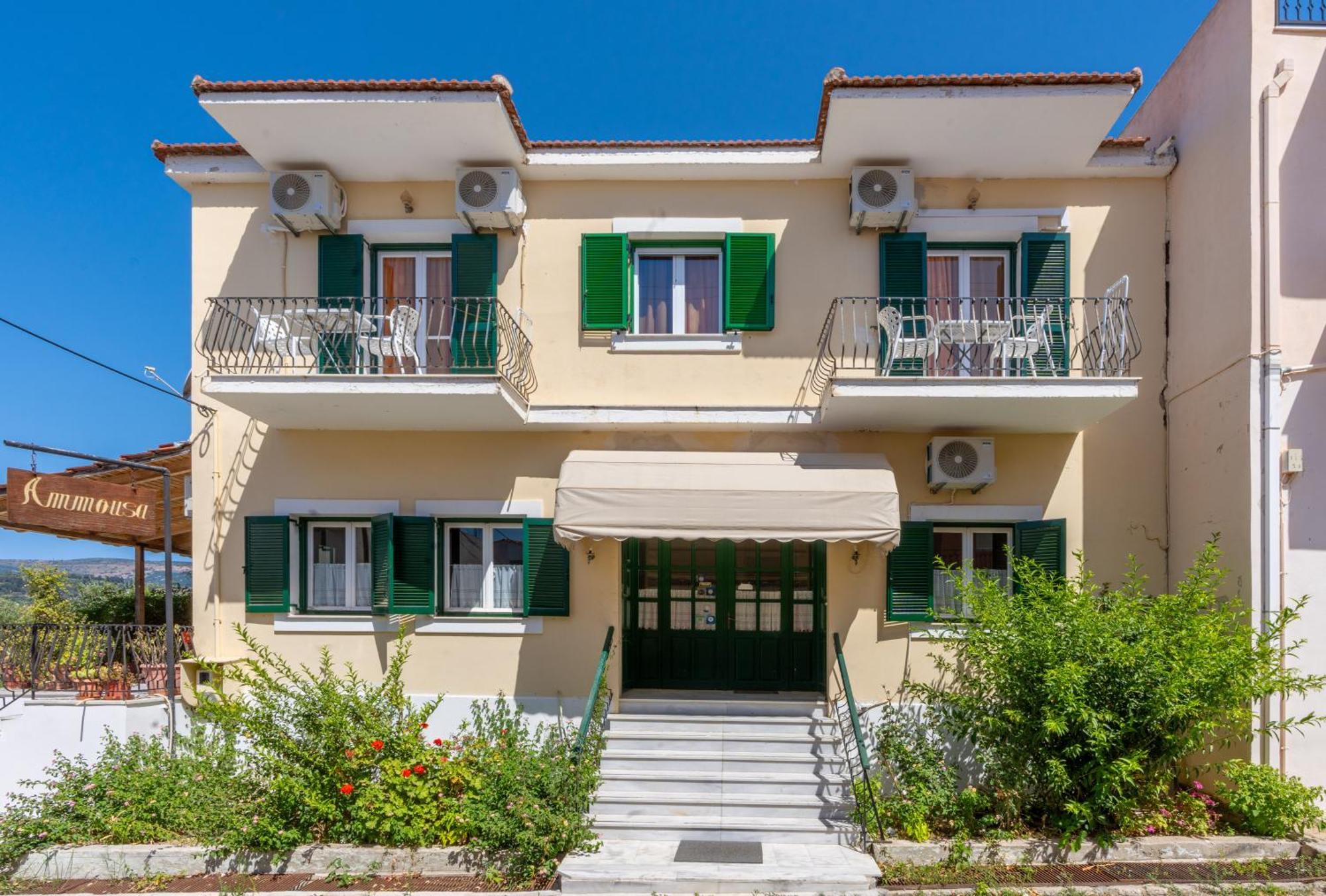 Ammousa Hotel Apartments Ликсури Екстериор снимка